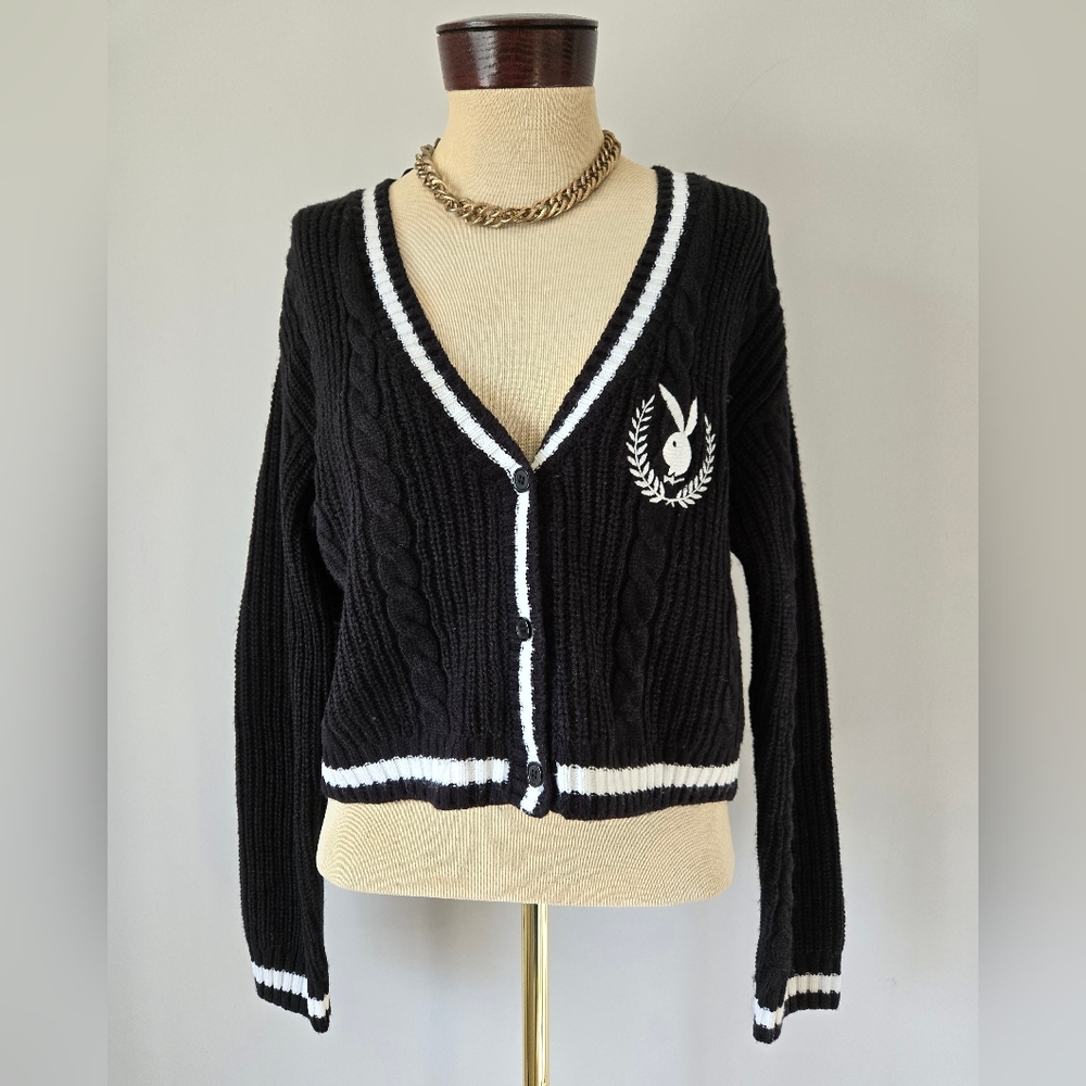 PLAYBOY Y2k Black and White Cable Knit V Neck Cardigan. Size Small